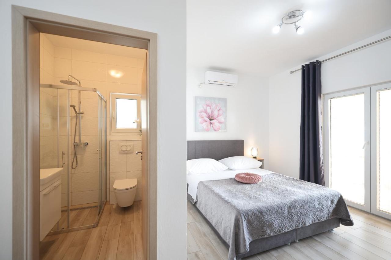 Apartments Kiara 比比涅 外观 照片