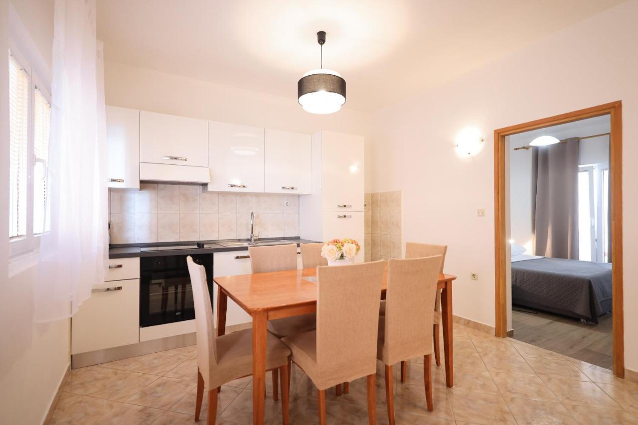 Apartments Kiara 比比涅 外观 照片