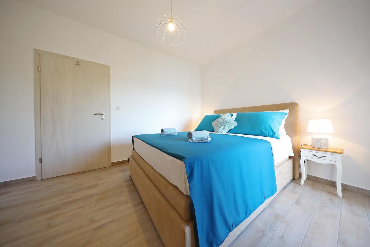 Apartments Kiara 比比涅 外观 照片
